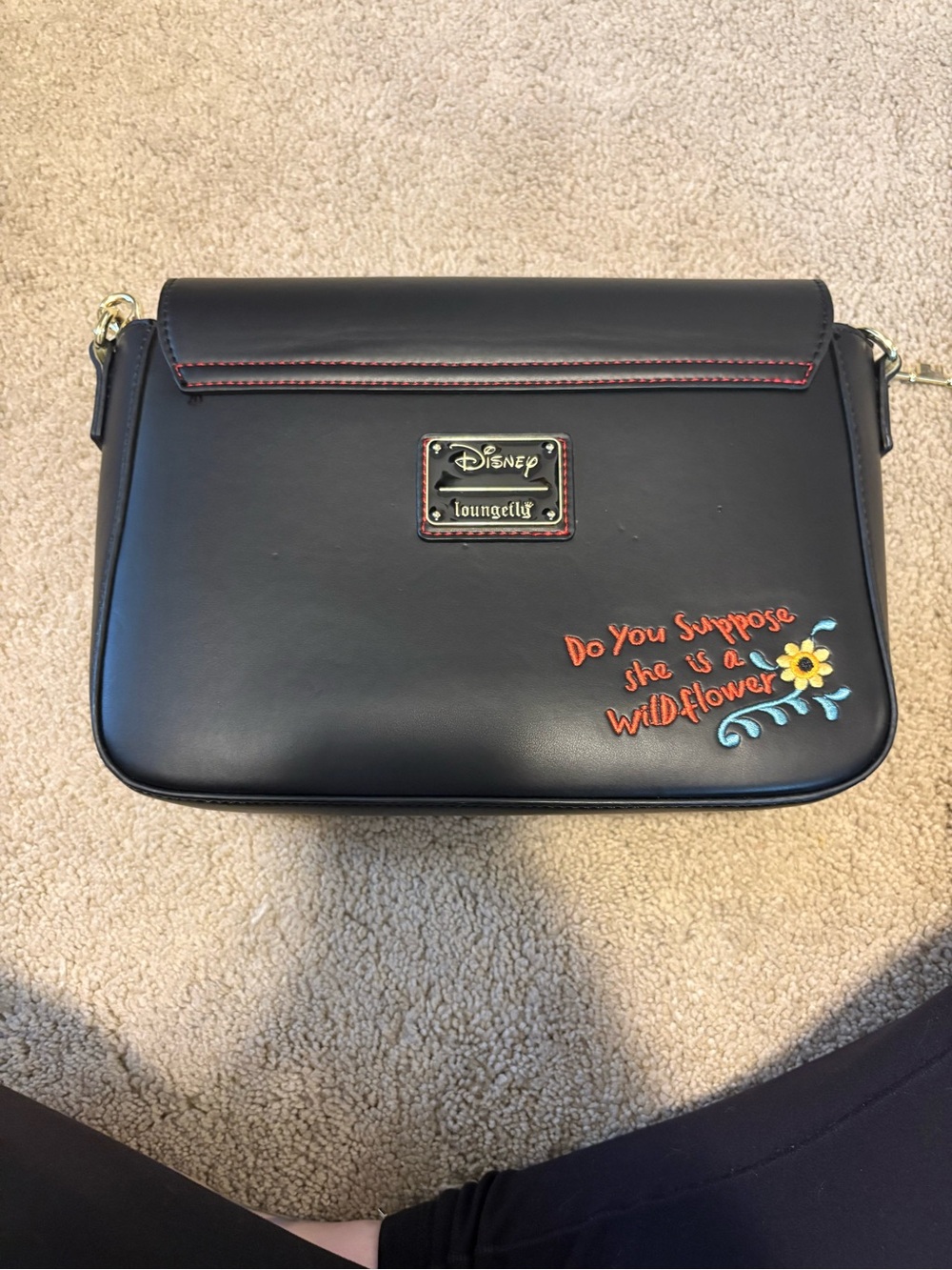 Loungefly Alice in Wonderland Crossbody - Picture 2 of 7